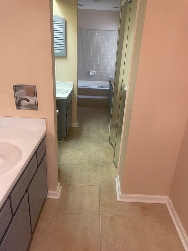 129 Dutch Island Dr, Savannah, GA 31406 - photo 5