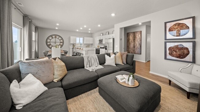 3553 S Blake Ln, Spokane, WA 99206 - photo 2