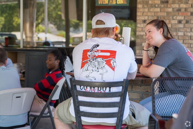 The Filling Station is a hotspot for lunch in Crestwood North.