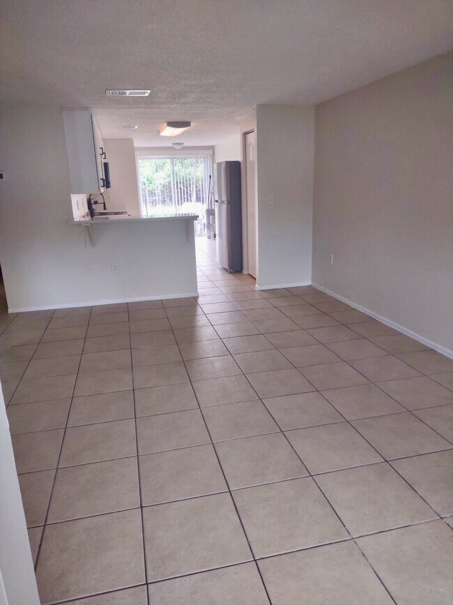 4109 79th St W, Bradenton, FL 34209 - photo 7