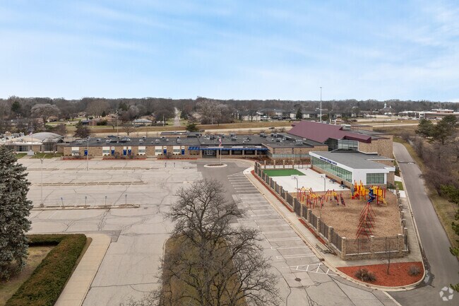Agbu Alex-Marie Manoogian School aerial view.