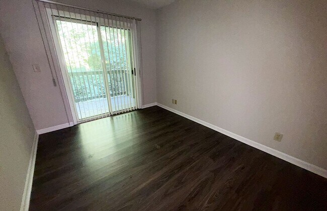 3227 Bishop St unit 3227-06, Cincinnati, OH 45220 - photo 3