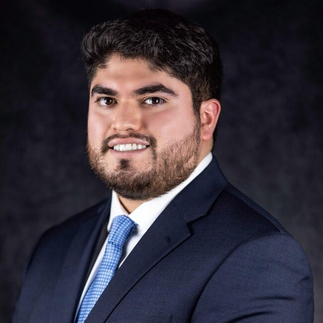 Agent Photo