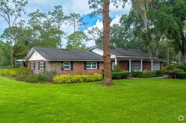 Larger ranch homes on larger lots can be found in the more rural areas of Kathleen.