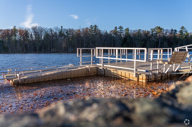 Gateway Park sits along the Wisconsin River with walking trails and a fishing pier.