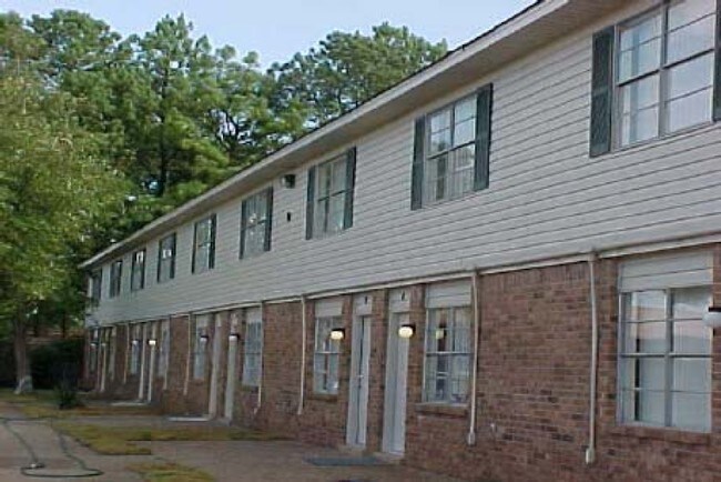Bent Creek Apartments, West Memphis, AR 72301 - photo 2