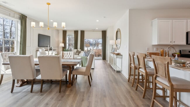 108 Delhaas Cir unit 36210217, Bristol, PA 19007 - photo 5