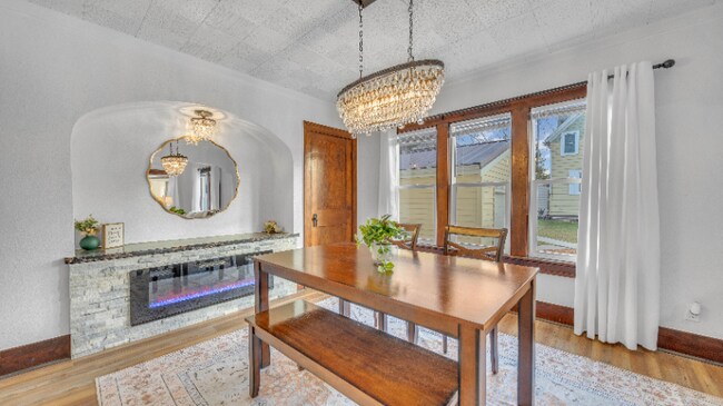 715 N 14th St, Sheboygan, WI 53081 - photo 4