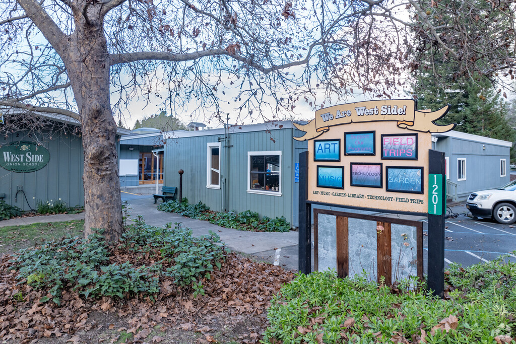 Educational opportunities abound at West Side Elementary School.