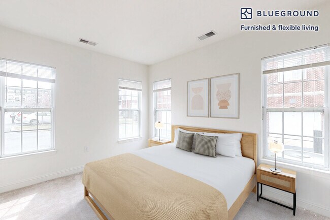 152 Shipyard Dr unit FL3-ID5659A, Hingham, MA 02043 - photo 6