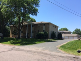 1885 Newport St Unit 301, Maple Plain, MN 55359