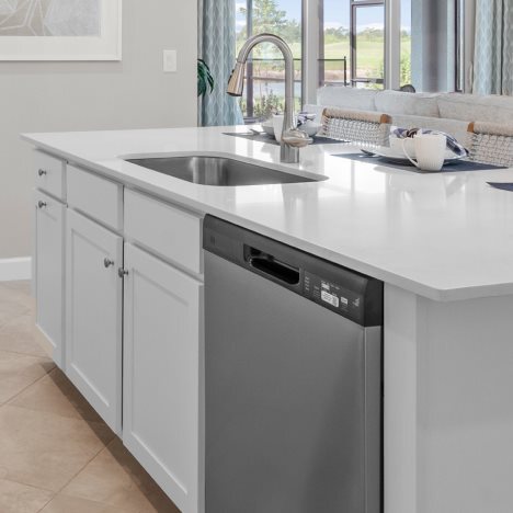 7793 Lakes Edge Ln, Port Charlotte, FL 33981 - photo 4