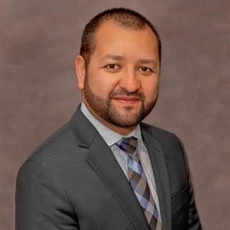 Arturo Flores