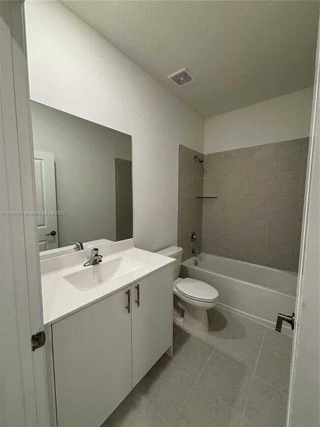 16238 SW 290th Terrace, Homestead, FL 33033 - photo 4