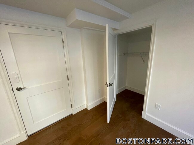 1200 Massachusetts Ave unit B3, Cambridge, MA 02138 - photo 4