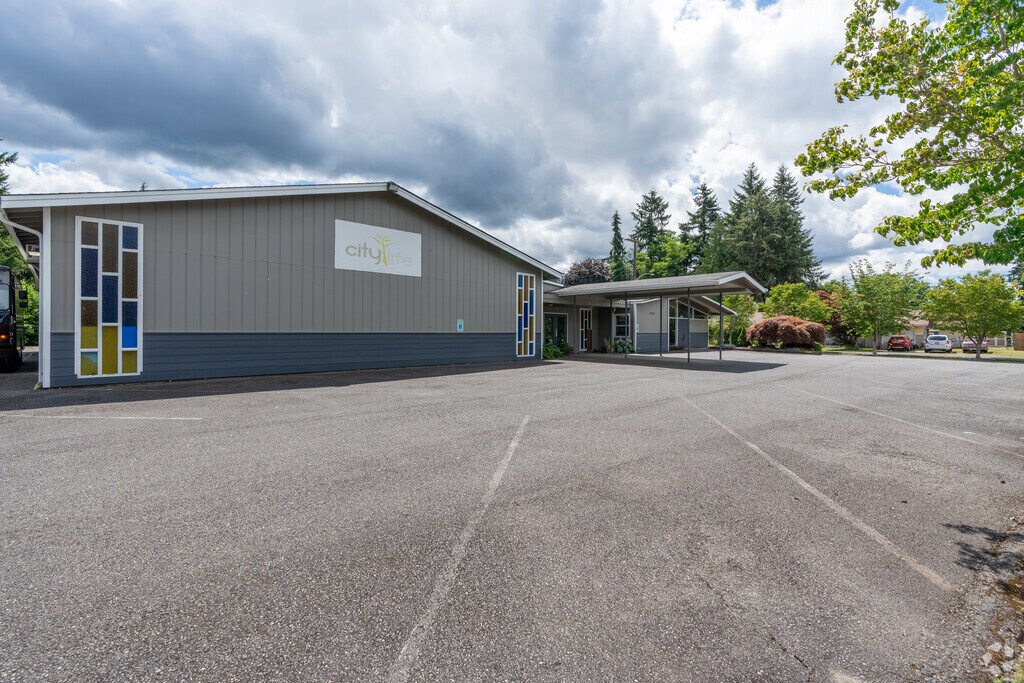 Christian Life School is located at 4205 Lacey Blvd SE, Lacey, WA 98503.