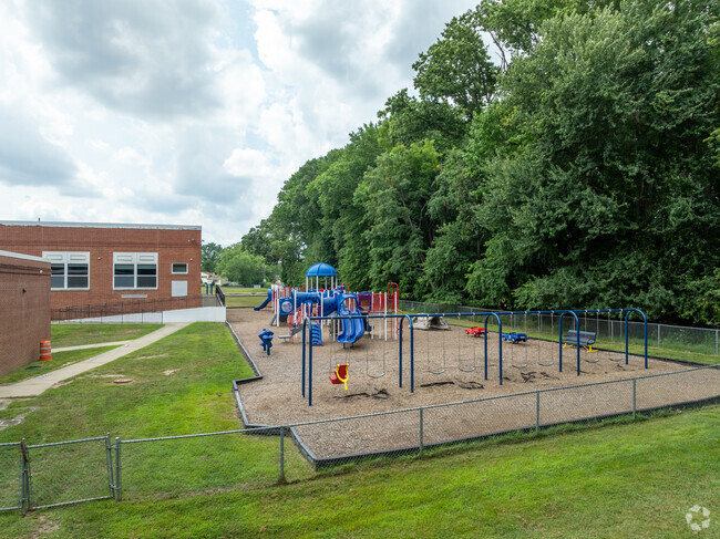 Wanamassa Elementary School