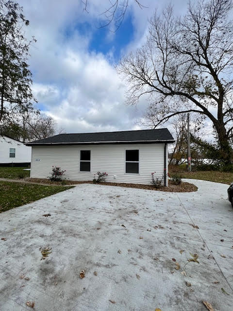 314 Mosier Ave unit 314 B, New Albany, IN 47150 - photo 3