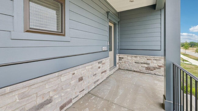 470 Herringbone Way, Frederick, MD 21701 - photo 4