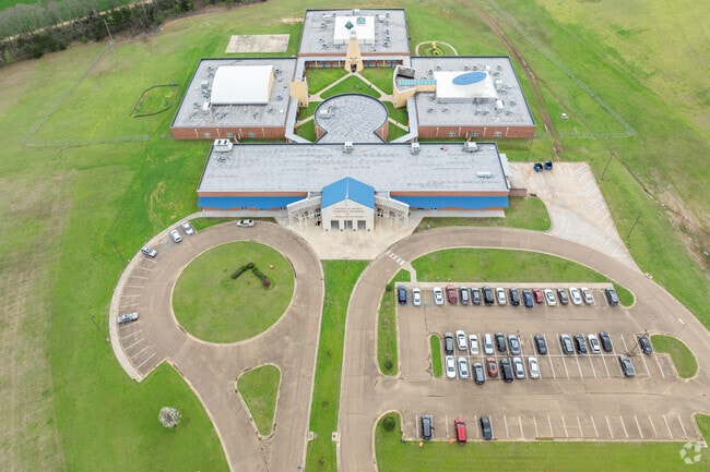 Canton School of Arts & Sciences serves students from Pre-k to 5th grade.