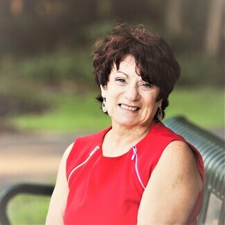 Nancy Reynolds