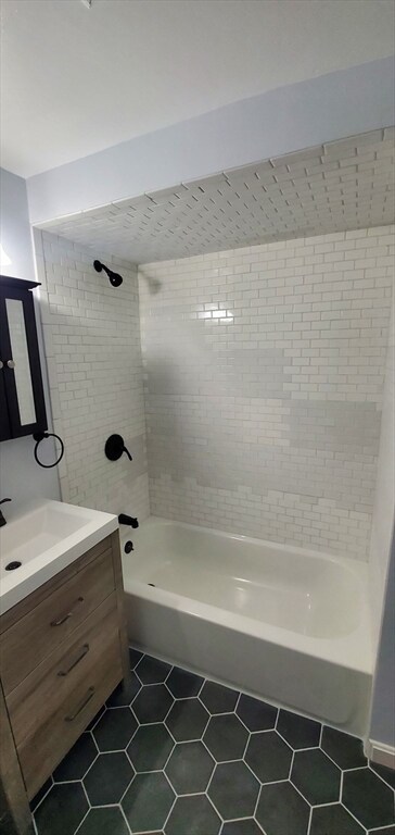 195 Maverick St unit 2, Boston, MA 02128 - photo 5