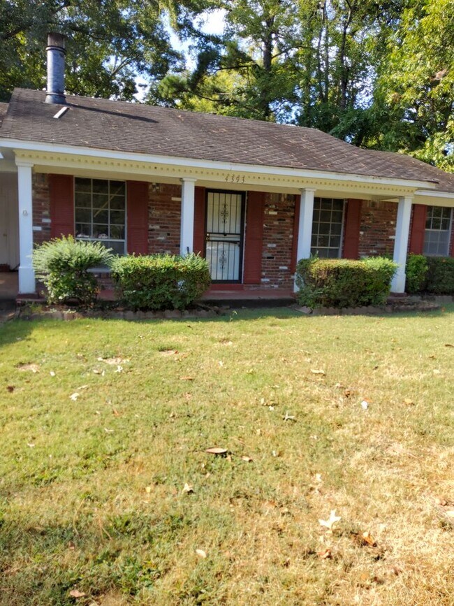 4393 Cottonwood Rd, Memphis, TN 38118