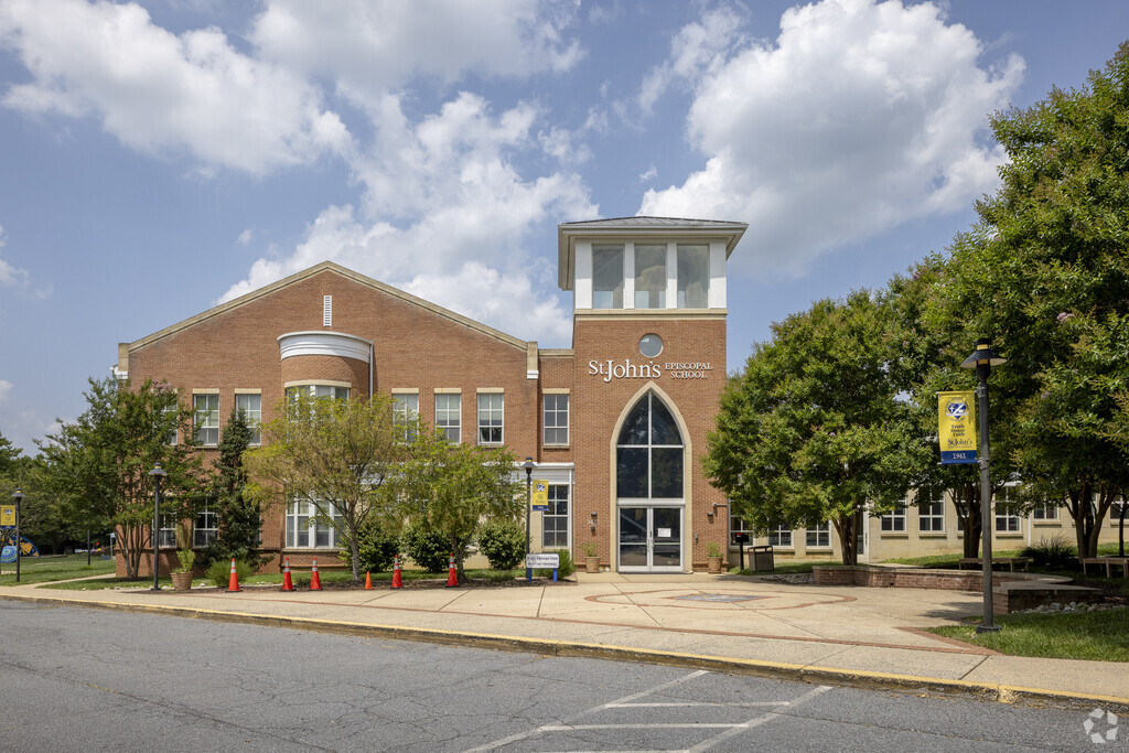 St. John's Episcopal School building inn Olney.