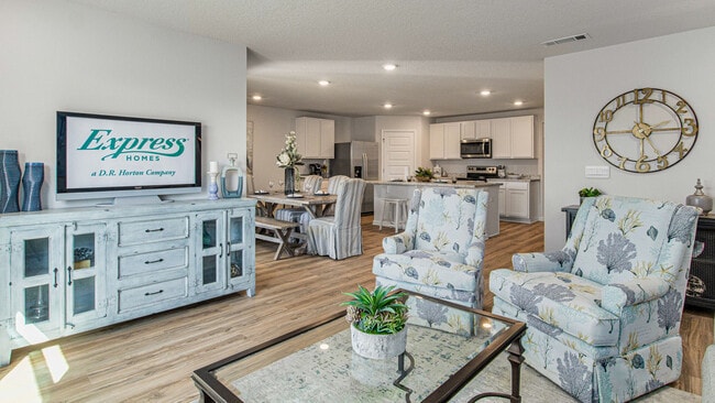 6404 Firefly Dr, Milton, FL 32583 - photo 2