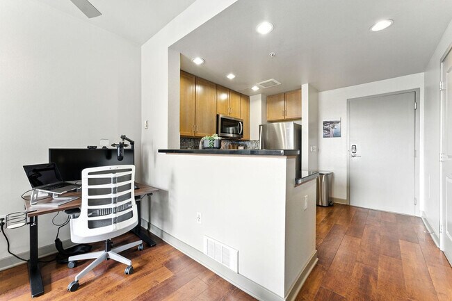 355 Berry St unit FL4-ID1264837P, San Francisco, CA 94158 - photo 4