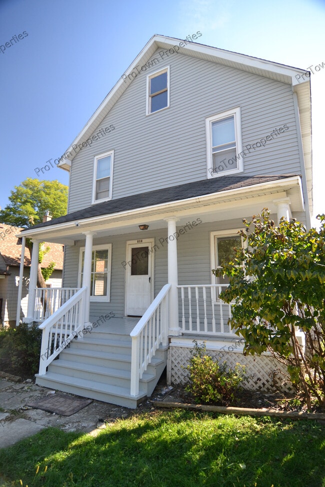 416 Bridge St Unit 1, Joliet, IL 60435