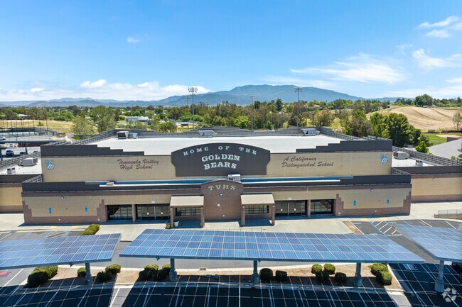 Temecula Valley High School is a highly-rated school in Temecula.