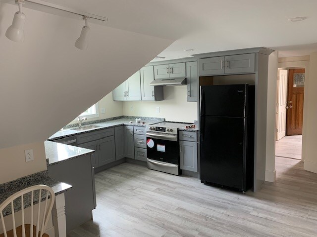 72 Charles St unit 3, Whitman, MA 02382 - photo 7