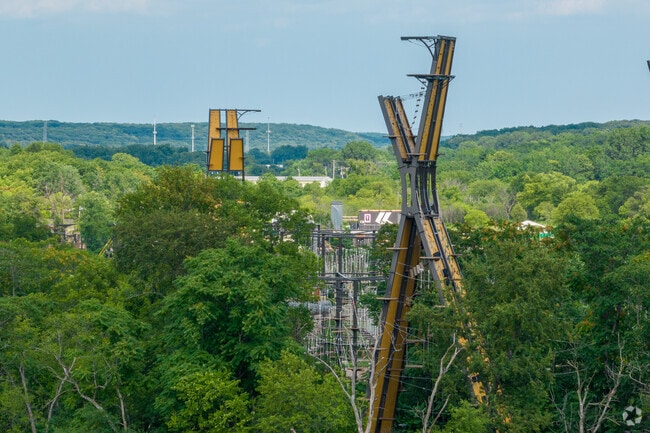 The Forge: Adventure Park has activities from ropes courses to running & hiking trails.