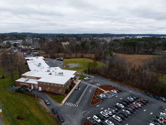 Mary Fisk School in Salem, NH serves grades K-5.