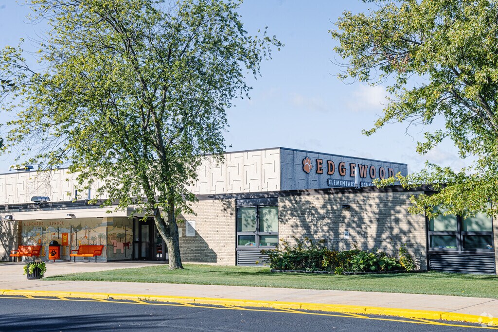 Edgewood Elementary School provides education in the neighborhood of 
Greenfield