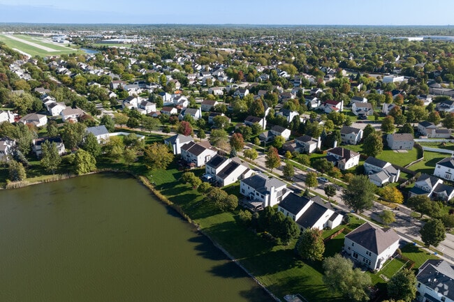 Chicago Bolingbrook International Airport is a part of the Indian Chase Meadows neighborhood.