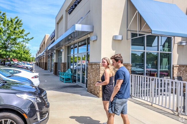 Eggs Up Grill  is a popular with residents of Blythewood, and Spring Valley.