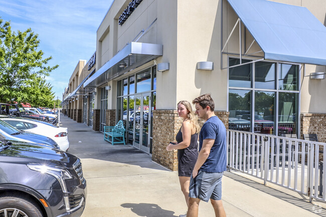 Eggs Up Grill  is a popular with residents of Blythewood, and Spring Valley.