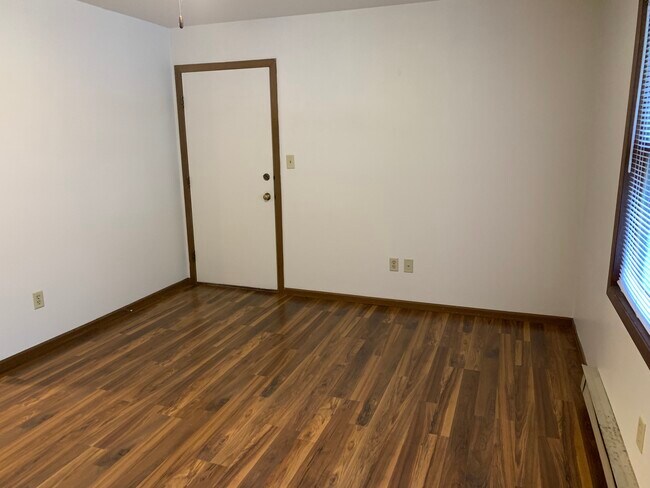 1742 S Broad St unit D, Schererville, IN 46375 - photo 3