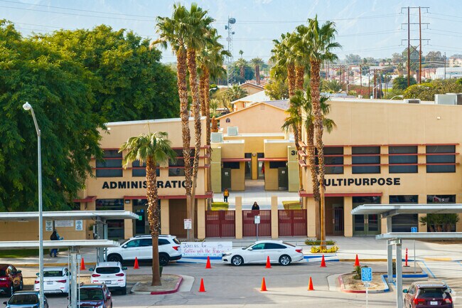 Courses in Reading, Writing, and Literature are available at Valle Del Sol Elementary School.