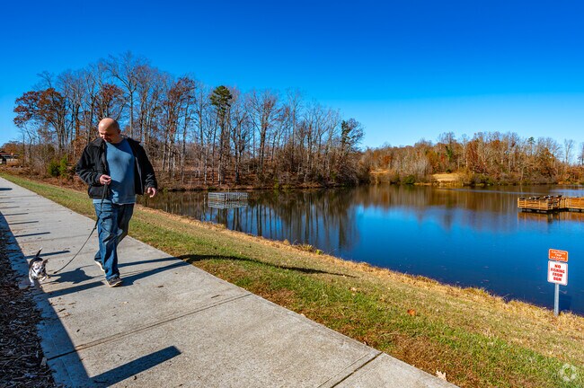 Greenbrier Farms and the surrounding area are full of ponds and walking trails to enjoy.