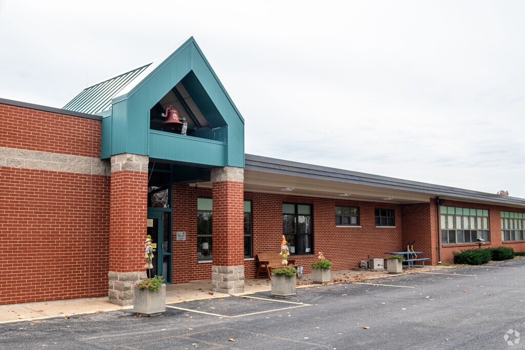 Campbellton Elementary School serves students in the Outlying Franklin County community.