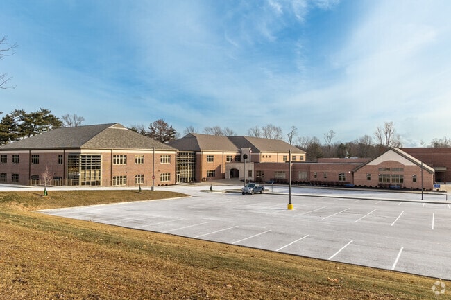 Madeira Elementary School
Public Elementary School
Madeira, Cincinnati OH