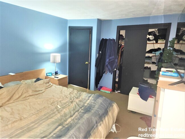 14 Bryon Rd unit 3, Chestnut Hill, MA 02467 - photo 7