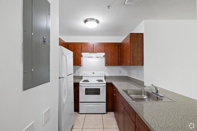 Palm West Apartments, Hialeah, FL 33016 - photo 6