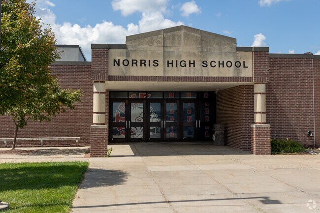 Norris High offers AP and dual-credit courses to support college readiness.