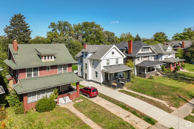 Craftsman and Colonial are the most common architectural styles found throughout Roosevelt.