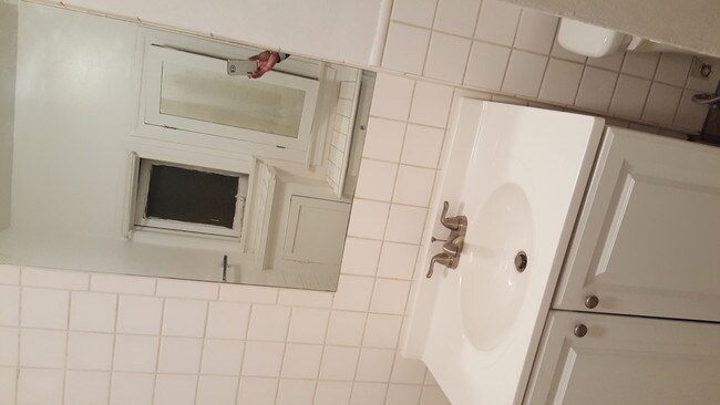 337 E 49th St unit 337, Los Angeles, CA 90011 - photo 3