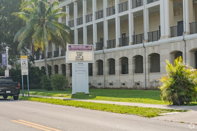 Shenandoah Middle School provides a public education for students in Coral Way.